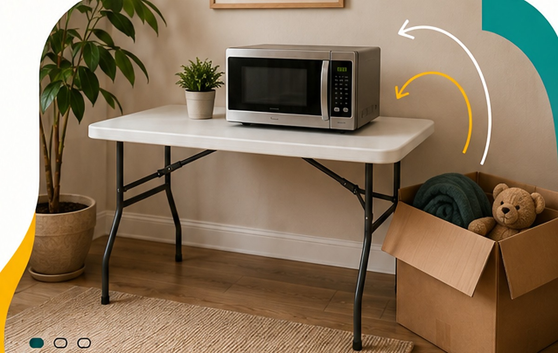 Table pliante et four à micro-ondes prêts pour une nouvelle destination
